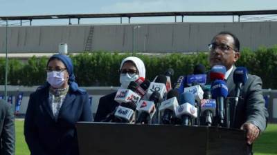 بحضور «مدبولي» و«زايد».. جولة تفقدية داخل مجمع مصنع فاكسيرا بـ6 أكتوبر