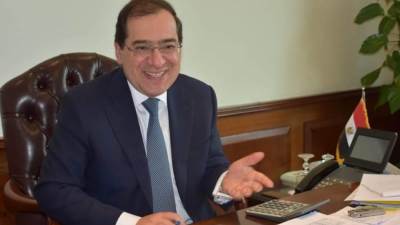 «البترول» تكشف موعد بدء تجارب تشغيل مشروع إنشاء مصنع لإنتاج الأسفلت