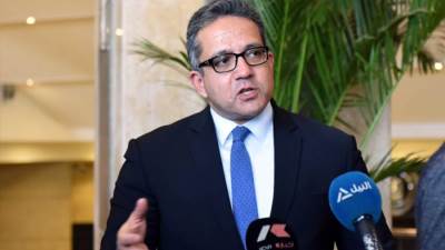 «ممنوع السماسرة والوسطاء»..وزير السياحة يصدر قرارًا بتنظيم عمل الرحلات الاختيارية للسائحين