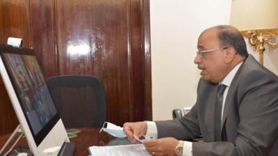 «شعراوي» بحث مع 3 محافظين إجراءات طلبات تقنين أراضي الدولة