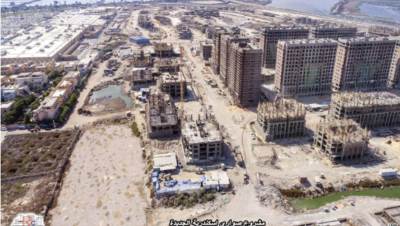 وزير الإسكان: جارى تنفيذ 64 برجاً سكنياً..و310 فيلا بغرب كارفور في الإسكندرية