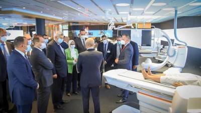 كواليس جولة وزيرة الصحة داخل مصنع إنتاج الأجهزة الطبية والأشعة بمقر «سيمنز»