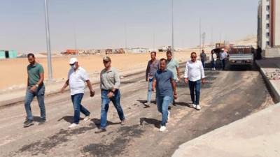 مسئولو «الإسكان» يتفقدون المشروعات السكنية وأعمال التطوير بـ15مايو