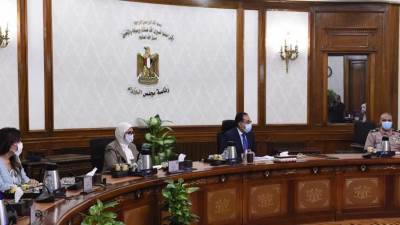 رئيس الوزراء يتابع موقف المستشفيات والوحدات الصحية التي يتم إنشاؤها ضمن المرحلة الأولى من «حياة كريمة»