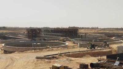 وزير الإسكان يتابع تنفيذ مشروع توسعات محطة الصرف الصحي بـ6 أكتوبر 