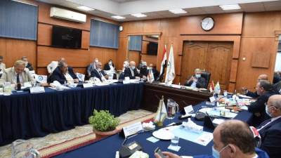 «رسلان» لرؤساء شركات مياه الشرب: أنقل لكم تحيات وزير الإسكان