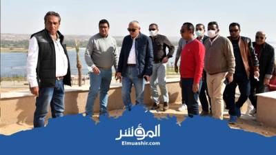 مسئولو «الإسكان» يتفقدون مشروعات مدينة أسوان الجديدة