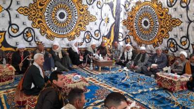 في الملتقى الأول..عائلات قبيلة عرب مطير تُشكل لجنة حكماء وتطلق جمعية أهلية