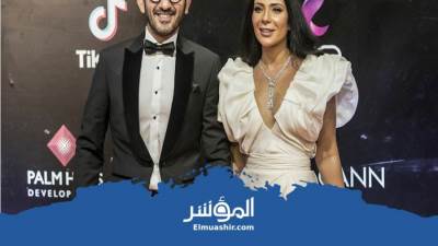 أحمد حلمي يخرج عن صمته: ثقتي في زوجتي بلا حدود.. وتقلع تلبس براحتها