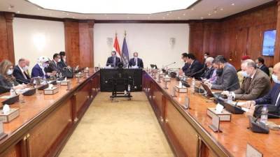 وزيرا السياحة والاتصالات يناقشان تعزيز سرعة الإنترنت في المنشآت السياحية