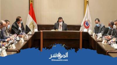  خالد عبد الغفار يؤكد: الإلتزام بتطبيق أحدث بروتوكولات العلاج بالمستشفيات