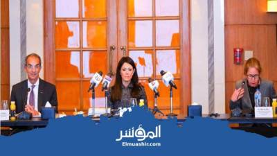 وزيرا التعاون الدولي والاتصالات يشهدان إطلاق تقرير مرصد الاقتصاد المصري