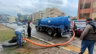 أجهزة المدن الجديدة تواجه موجة الطقس السيئ وآثار سقوط مياه الأمطار