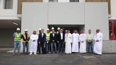وزير الإسكان يتفقد أهم المشروعات السكنية بالمملكة العربية السعودية 
