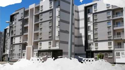 تسليم دفعة من وحدات سكن مصر غرب الجامعات بالقاهرة الجديدة (صور)