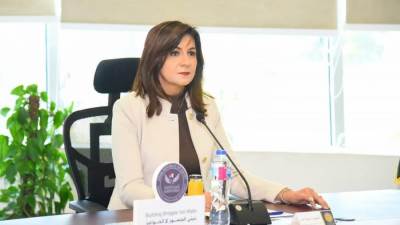 وزيرة الهجرة: تواصل مستمر مع الجالية المصرية بأوكرانيا 