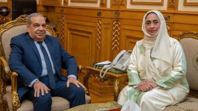 توقيع اتفاقية بين الإنتاج الحربي وإم جلوري الإماراتية لتصنيع السيارات بمصر