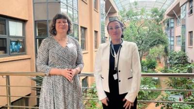 وزيرة البيئة تلتقى نظيرتها الفنلندية لبحث استعدادات مصر لاستضافة قمة المناخ