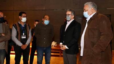 خالد العناني يتفقد قاعة النسيج المصري بمتحف الحضارة بالفسطاط