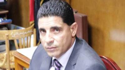  رئيس حى الهرم: رفع ٨٠٠ حالة إشغال للمحال وإزالة التعديات على الطريق 