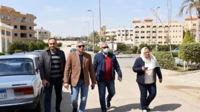 مسئولو "الإسكان” يتفقدون مشروعات التطوير بالتجمع الثالث بالقاهرة الجديدة‏