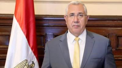 وزير الزراعة: تصدير 10,456 طرد نحل العسل إلى المملكة العربية السعودية