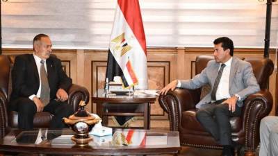 وزير الرياضة يبحث استعدادات استضافة مصر لبطولة الأمم الأفريقية لكرة اليد  