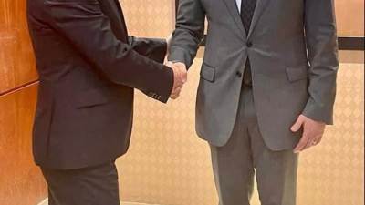 العناني يبحث مع السفير الإيطالي بالقاهرة سبل دفع الحركة السياحية الوافدة لمصر 