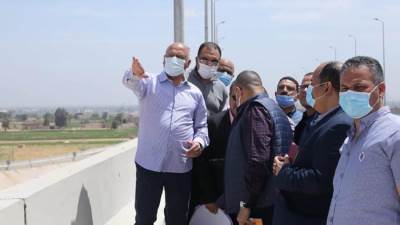 وزير النقل يتفقد مسار الخط الثاني للقطار الكهربائي السريع بطول ٤٧٠ كم