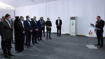 مدبولي يزور مصنعا للبصل المجفف يوفر 2300 فرصة عمل 