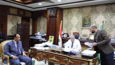 محافظ المنيا يوجه بالمتابعة لتنفيذ مشروعات "حياة كريمة "بالقرى