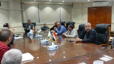 رئيس جهاز تنمية مدينة بدر يلتقي سكان الحى السادس لبحث مقترحاتهم