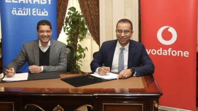 «فودافون» توقع شراكة مع مجموعة «العربي» لخدمات الحلول الرقمية