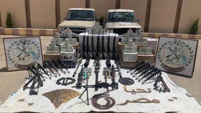 «حرس الحدود» تحبط عملية تهريب شحنة كبيرة من الأسلحة والذخائر والمواد المخدرة