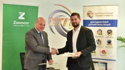 تعاون بين زووم كار والمصرية لخدمات التتبع لتزويد السيارات بأحدث أجهزة التتبع