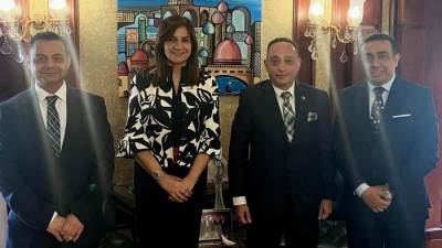  نبيلة مكرم تستقبل النائب البياضي لبحث مبادرة تصدير العقار في الولايات المتحدة  