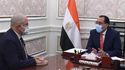 «رئيس الوزراء» يلتقى رئيس اتحاد الصناعات لمناقشة آليات دعم الصناعة المصرية