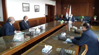 عبد العاطي: تحديث المنظومة المائية يهدف لتحقيق التنمية المستدامة للمشروعات الزراعية