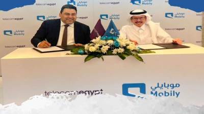 «المصرية للاتصالات» و«موبايلى» توقعان مذكرة لربط مصر والسعودية عبر كابل بحرى جديد