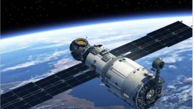 مصر تطلق القمر الصناعي نايل سات 301 خلال أيام