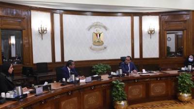 رئيس الوزراء يلتقي الرئيس التنفيذي لمجموعة شركات "الفطيم"