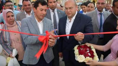 وزير الرياضة يتوج فريق مركز شباب ناهيا بلقب دوري مراكز الشباب بالجيزة