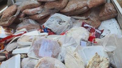 ضبط ٣٦٠ كجم فراخ ولحوم فاسدة ورفع الإشغالات بحي الهرم