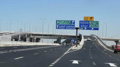 رئيس الوزراء يؤكد أهمية أعمال تطوير وتوسعة طريق إسكندرية / مطروح الساحلي