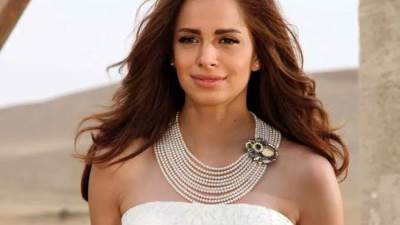 بعد نشر صورة قديمة.. جمهورها: "انقذوا آمال ماهر"