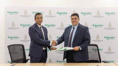 "شنايدر إلكتريك" توقع مذكرة تفاهم للتعاون مع مجموعة "المطورون العرب القابضة"