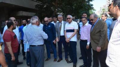 محافظ الجيزة: خط مياه جديد قطر 400مم للقضاء على الانقطاعات ببولاق الدكرور