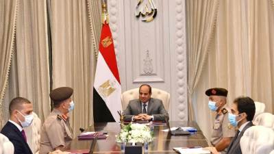  «الرئيس السيسي» يوجه بإنشاء أكبر مجمع صناعي للبولي ايثيلين في الشرق الأوسط 