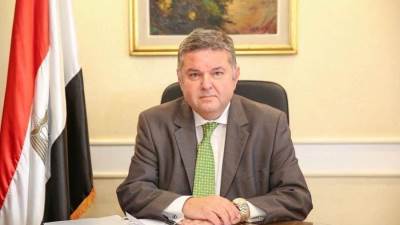 "قطاع الأعمال": دمج شركتي النصر والهندسية للسيارات في كيان واحد للمركبات الكهربائية