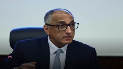 البنك المركزي المصري يوضح حقيقة استقالة طارق عامر من منصبه